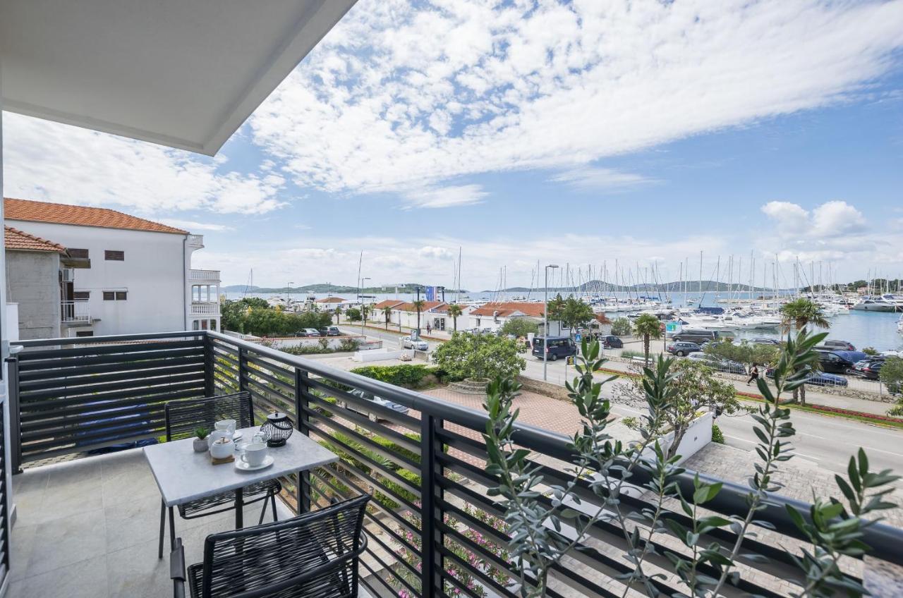 Apartments And Rooms Mare فوديس المظهر الخارجي الصورة