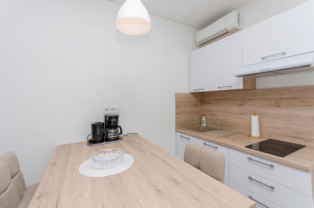 Apartments And Rooms Mare فوديس المظهر الخارجي الصورة