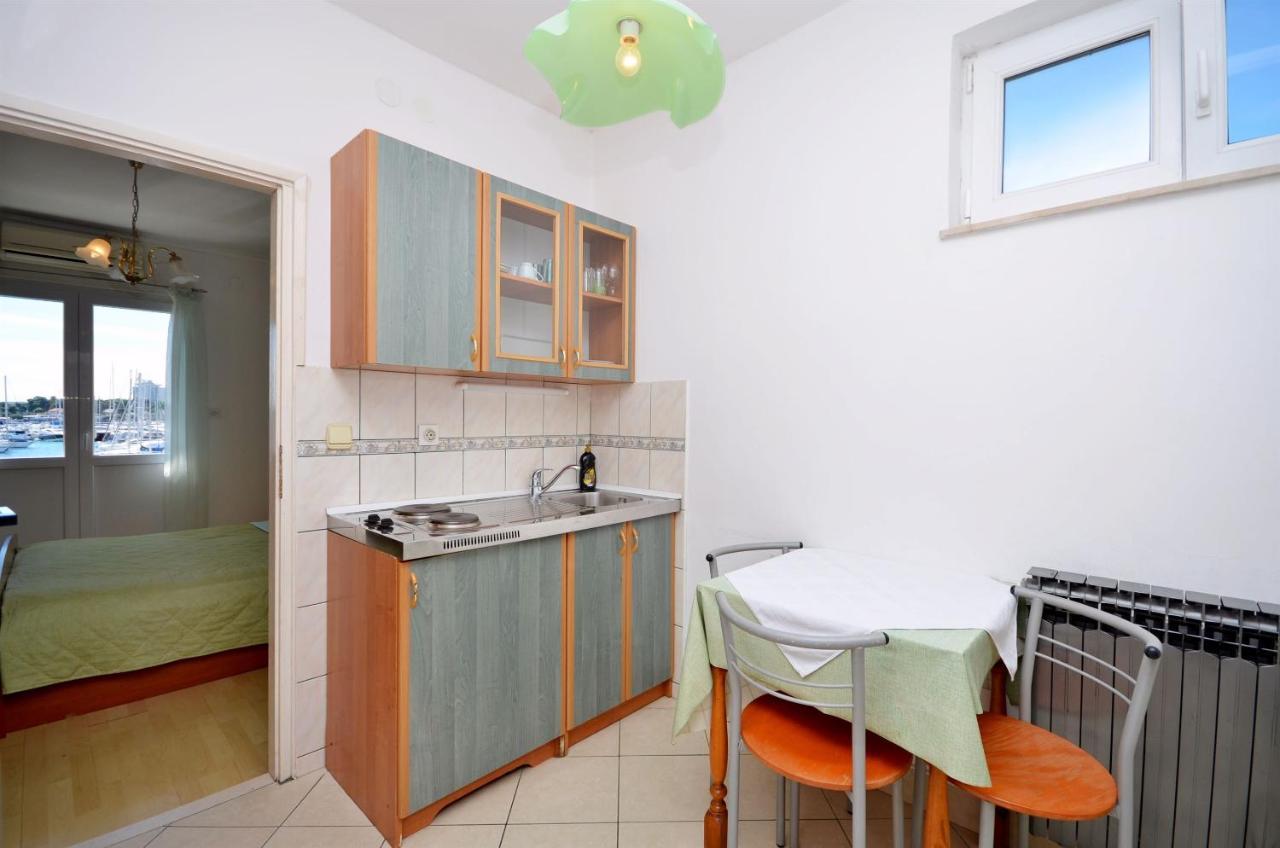 Apartments And Rooms Mare فوديس المظهر الخارجي الصورة