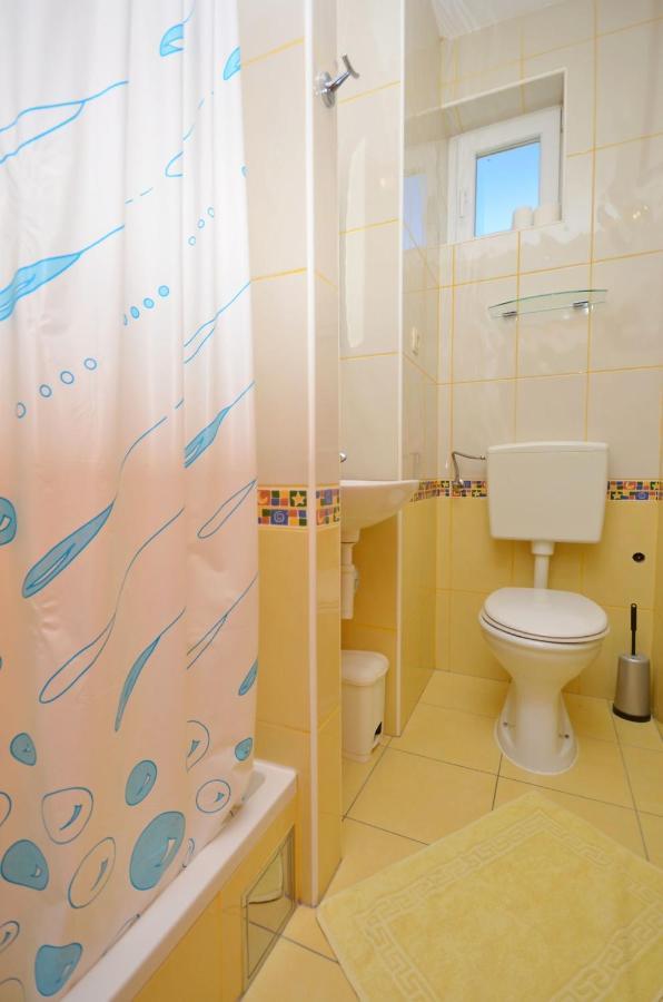 Apartments And Rooms Mare فوديس المظهر الخارجي الصورة