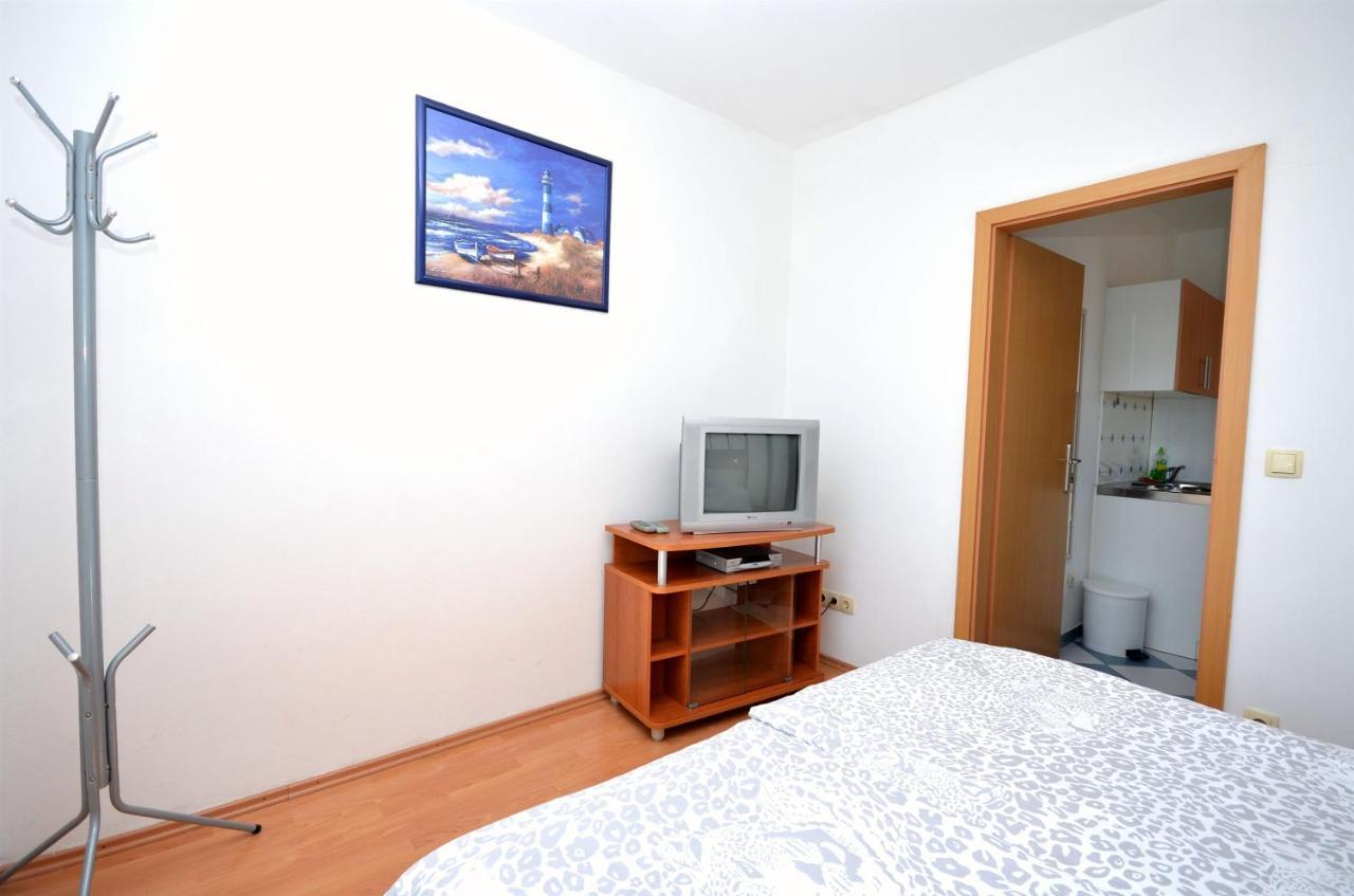 Apartments And Rooms Mare فوديس المظهر الخارجي الصورة